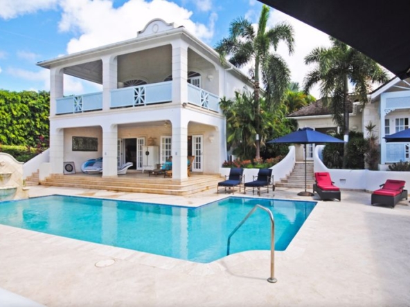 pool and exterior of beautiful villa Hlaf Way Tree, Sugar Hill Estate