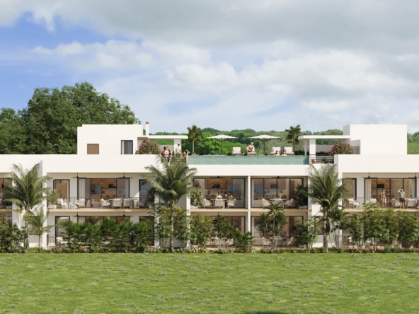 Tropical Oasis: Alora's Lush Landscapes and Outdoor Serenity