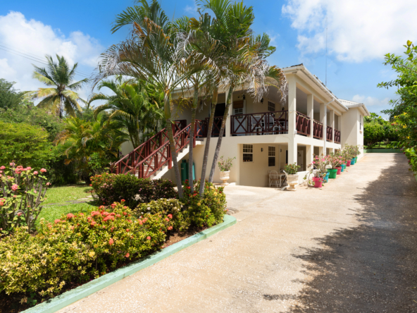 Exterior of Stunning Multi-Family Property - Dee Dee Villa